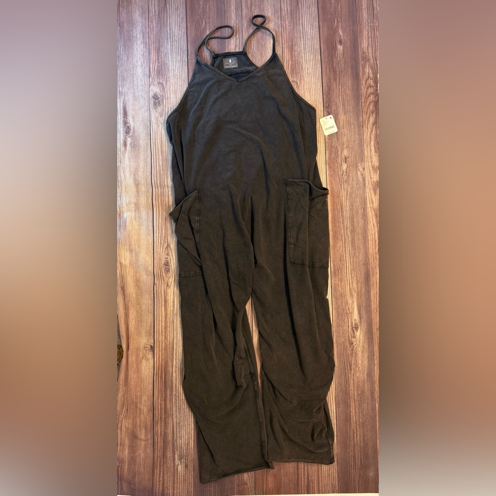 Free People Movement NWT Black Washed Jumper Onesie Scoop Neck Patch Pockets